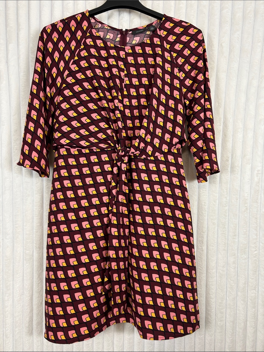 Halogen Pink & Burgundy Geometric Tie-Front Midi Dress sz M